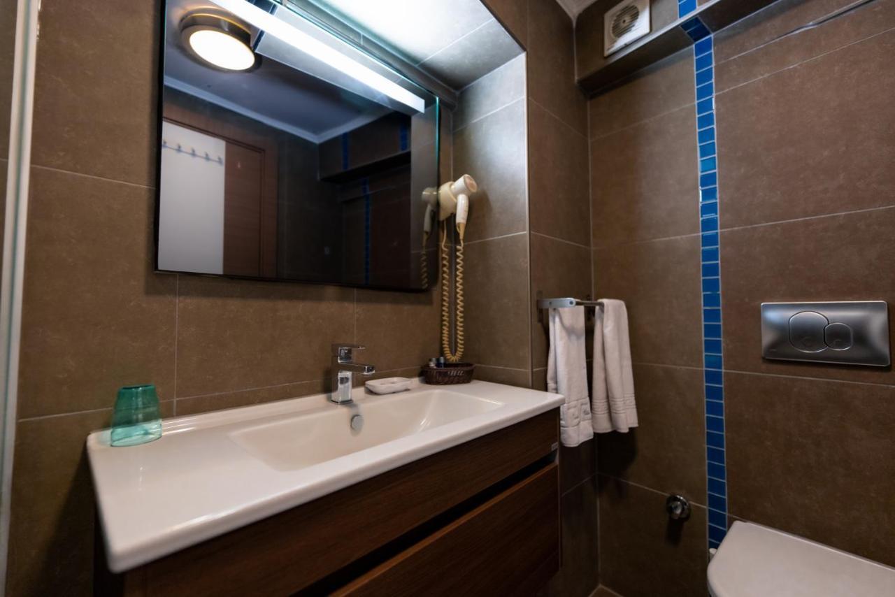 Otel Elanaz 3*