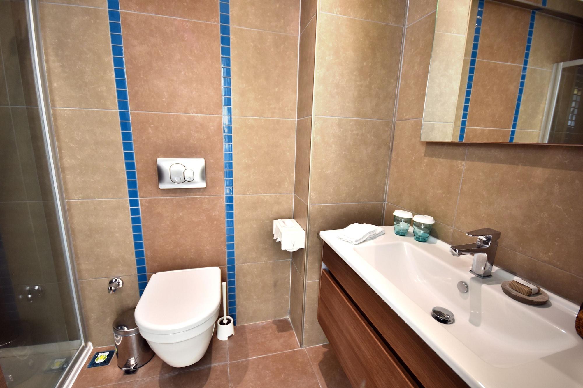 Otel Elanaz
